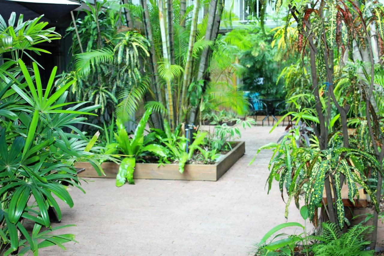 Lake Central Cairns Exterior foto
